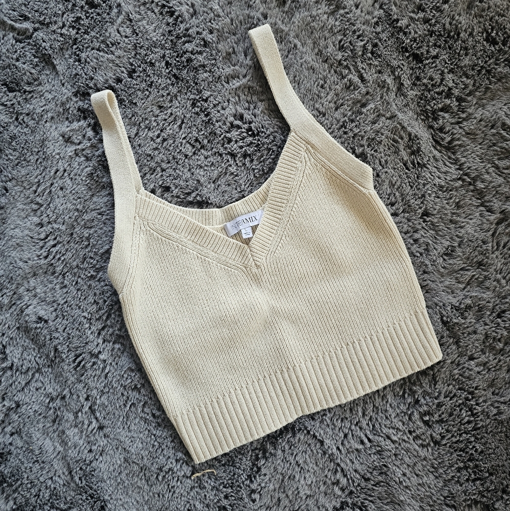 NWOT Intermix Cream Knit Tank Top Sz L